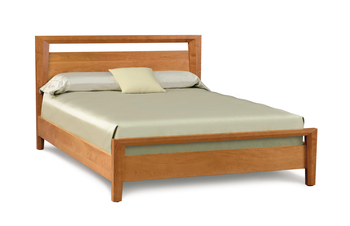 Mansfield Bed