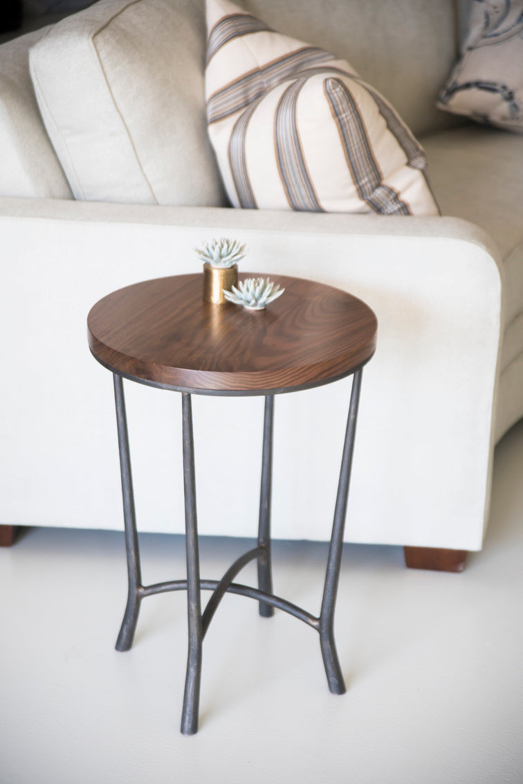 Horizon Drink Table