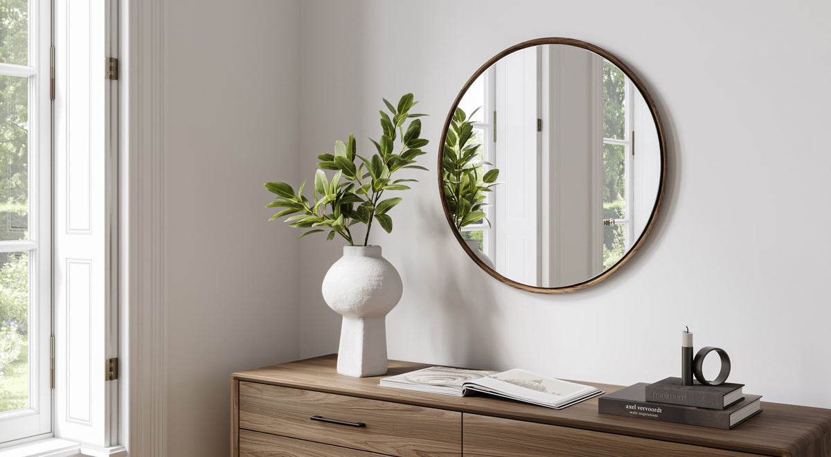 Linq Round Mirror