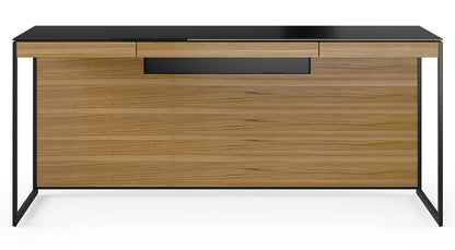 Sequel 20 Desk