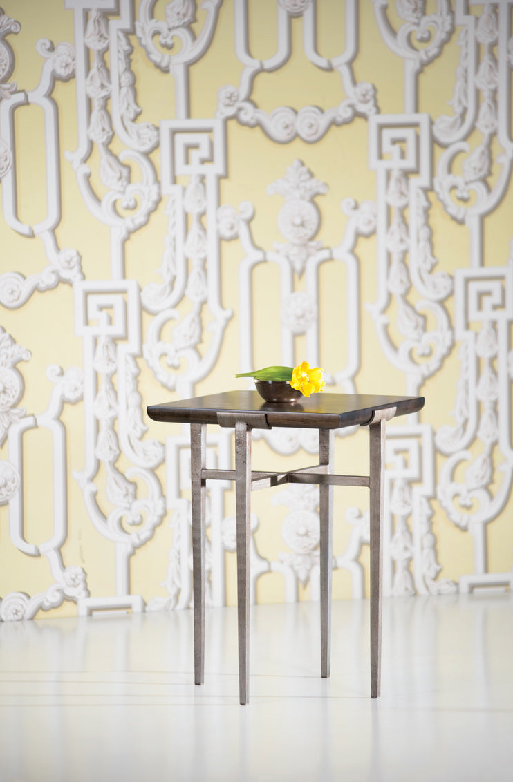 Springhouse Drink Table