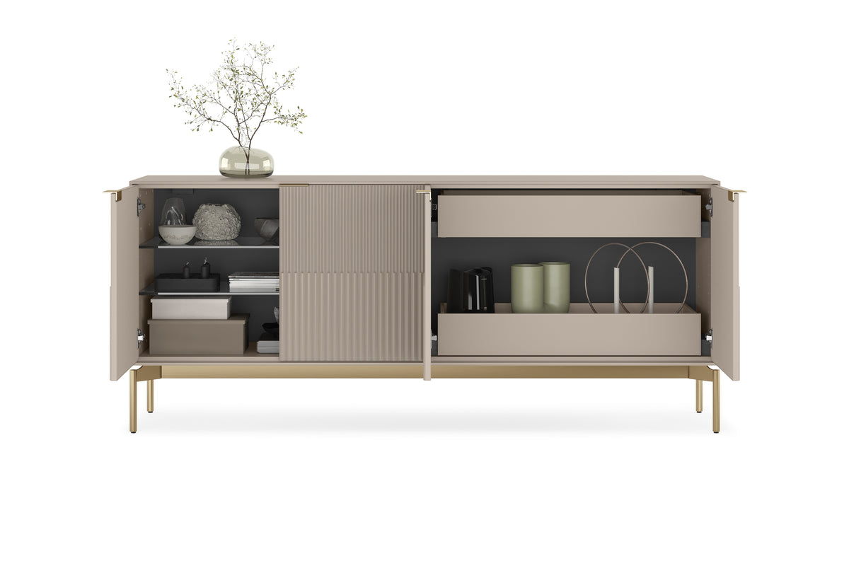 Zig Credenza 7649